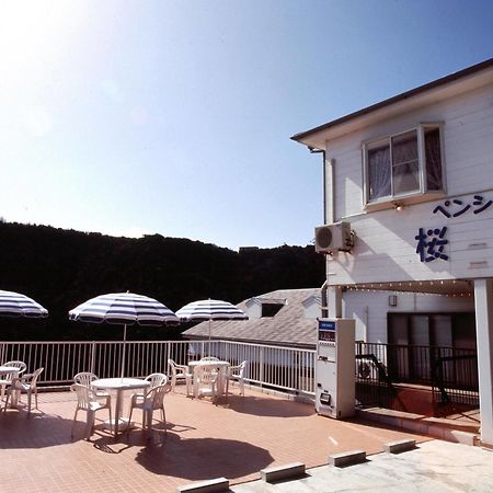 Sea Side Pension Sakuraya Ukuszu Kültér fotó